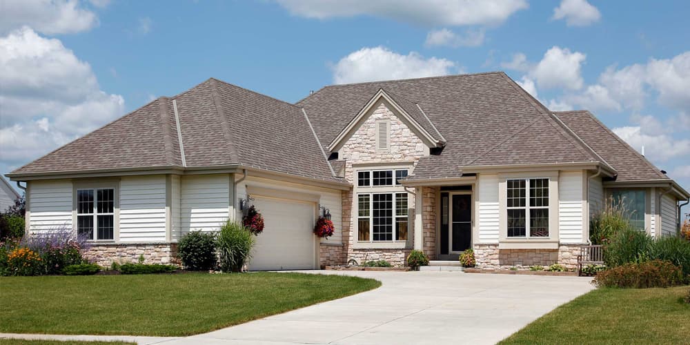 recommended asphalt shingle roof repair and replacement leaders Tampa, FL
