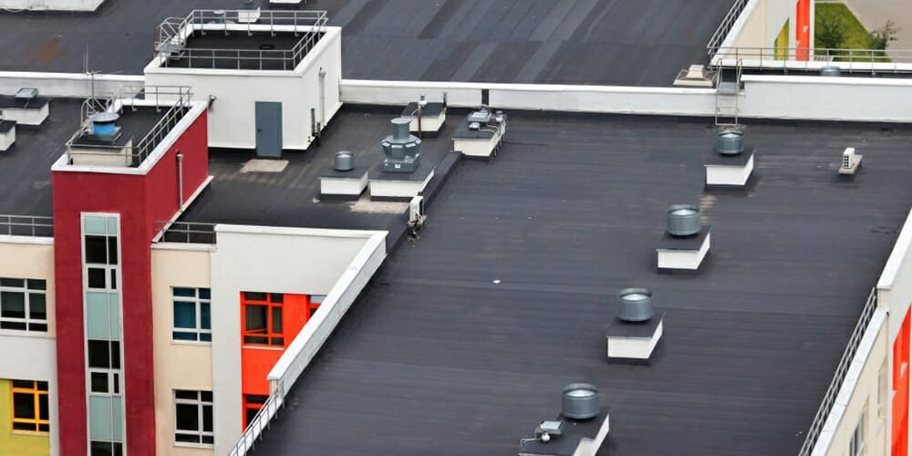 reputable commercial roofing services Tampa, FL